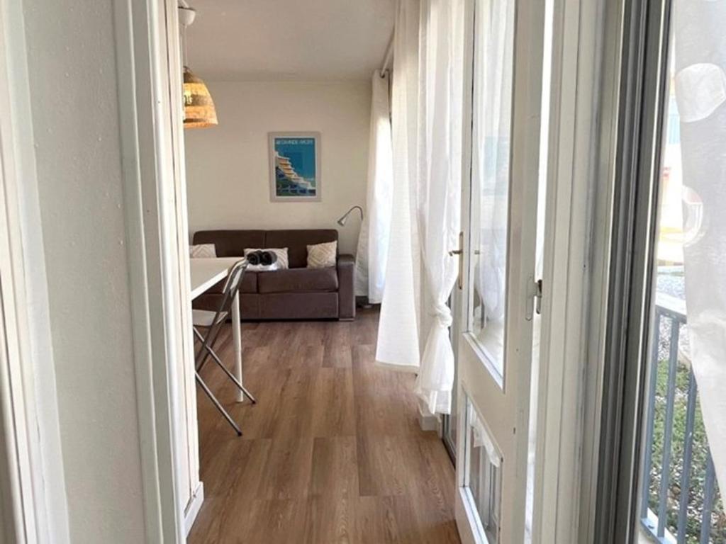 Studio coquet climatisé - 2 pers., centre-ville - FR-1-874-64 - 3
