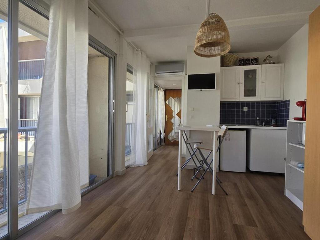 Studio coquet climatisé - 2 pers., centre-ville - FR-1-874-64 - 4