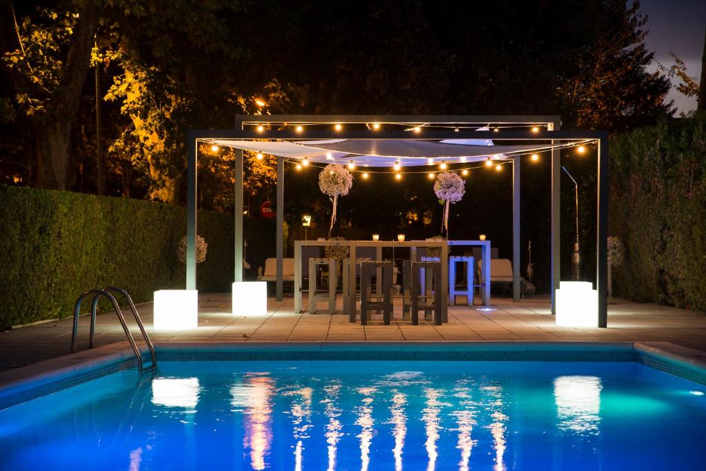 Apartament L'Ast, Banyoles