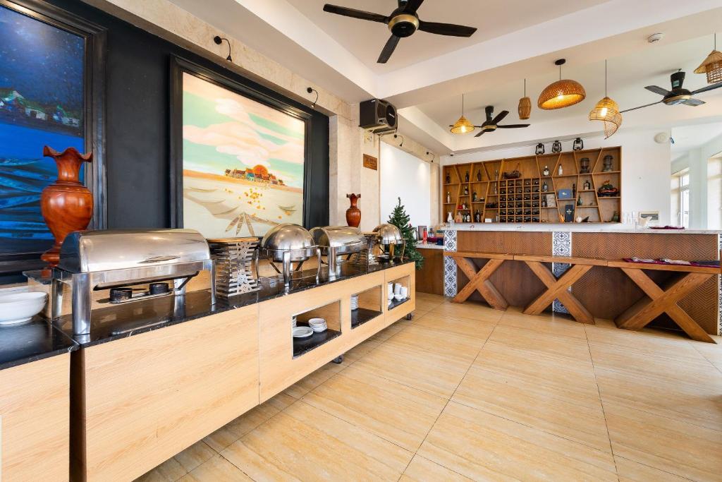 Sunday Lotus Garden Resort By The Sea Mui Ne
