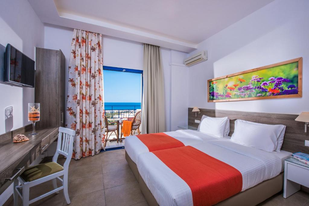 Astra Village & Suites — Hotel rooms in Hersonissos