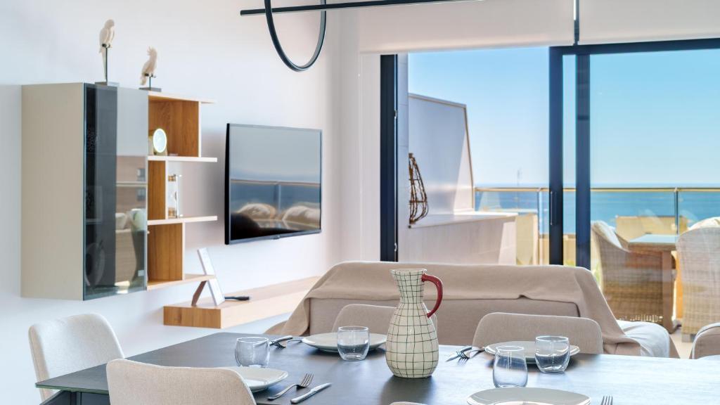 SUNSET CLIFFS elegant apartment - 5