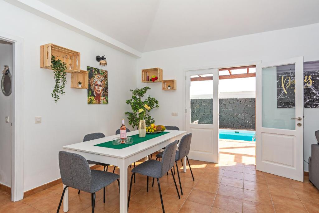 Villa Plus Life Private Pool by PVL - 3