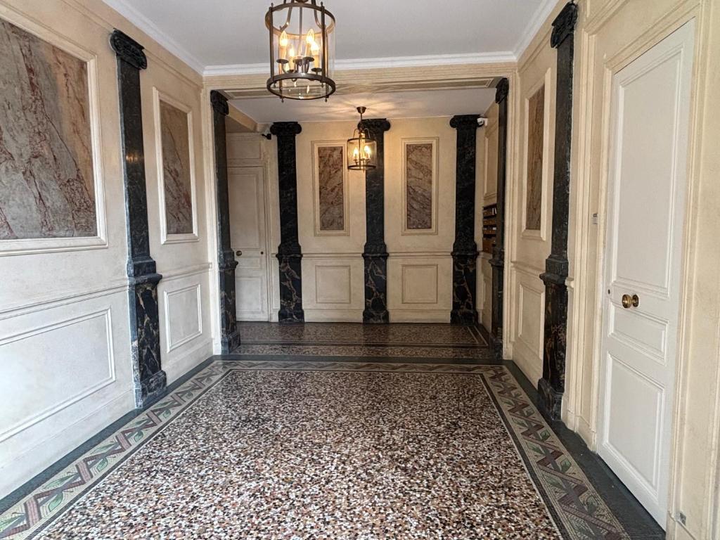 SUITE TOURVILLE Tour Eiffel - 3