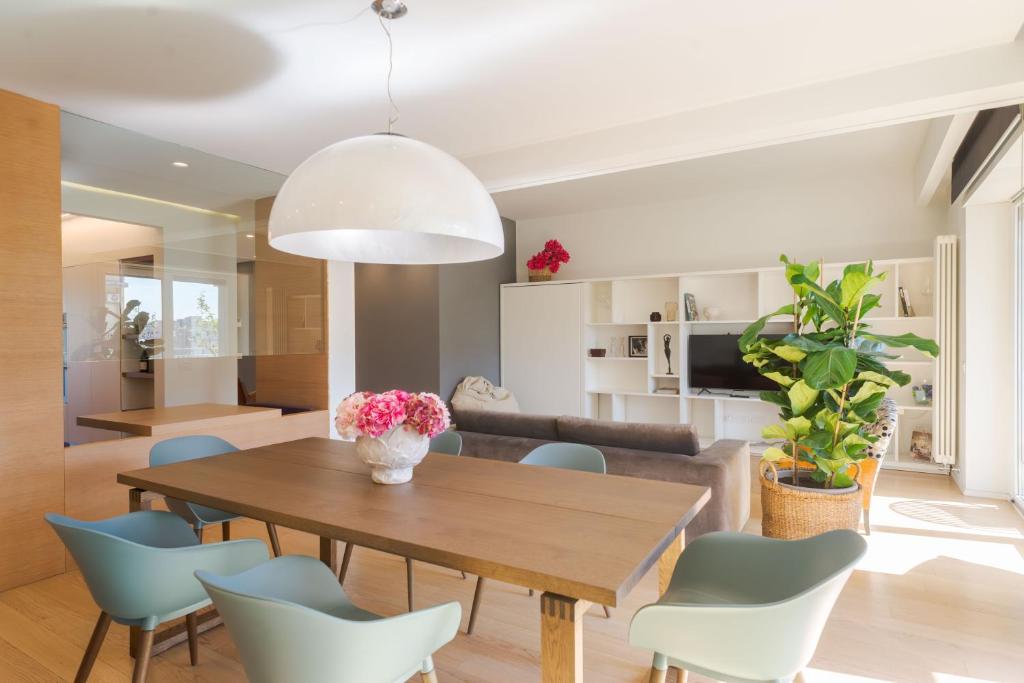 Renny House - Large modern apartment with panoramic terrace - 3