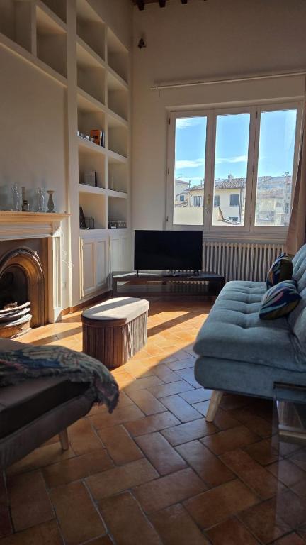Firenze Cozy Terrace Apartment - 4