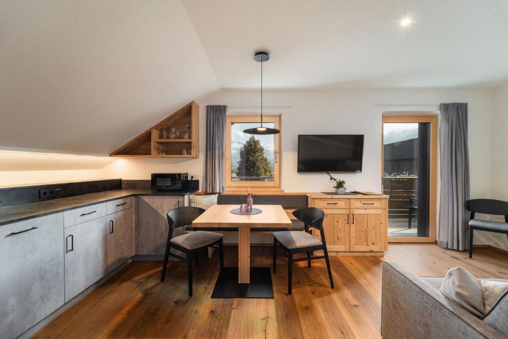 Messna Living - 4