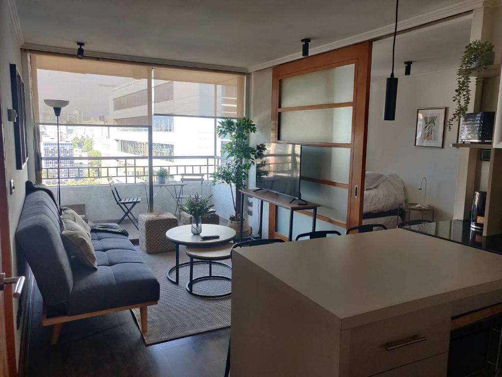 5-Guest Apt Providencia Heart of City - 1