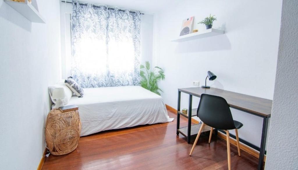 Gran apartamento completo- centro y conexiones - 2