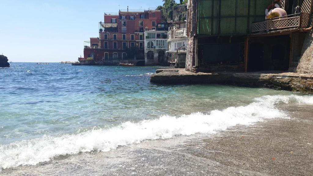 Coccole Marine - discesa a mare Posillipo - 3