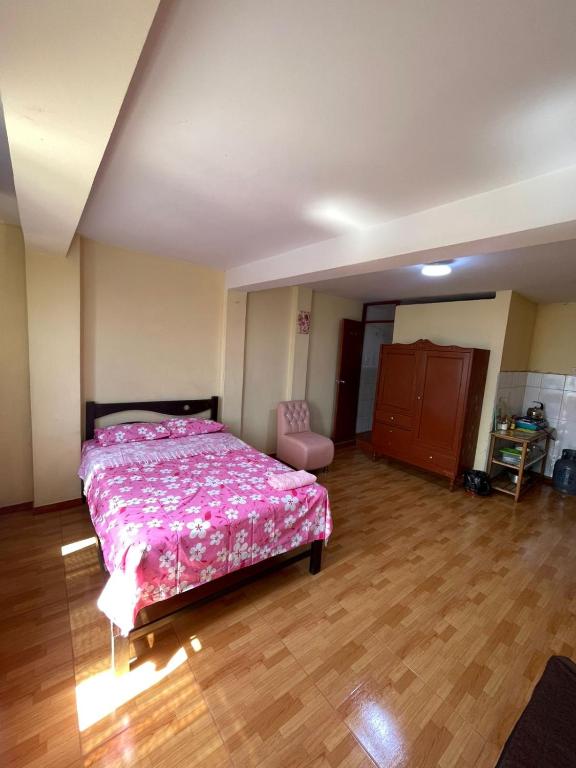 Habitación amplia cerca al aeropuerto - 4