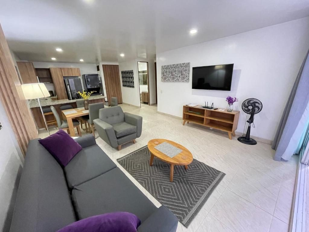 2BD Laureles, Sauna Cold Plunge 400MB Wifi 2 Desks - 2