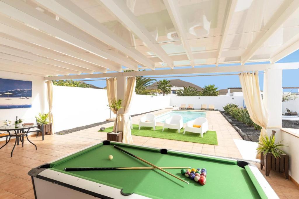 Villa Lomo Blanco by Villa Plus - 5