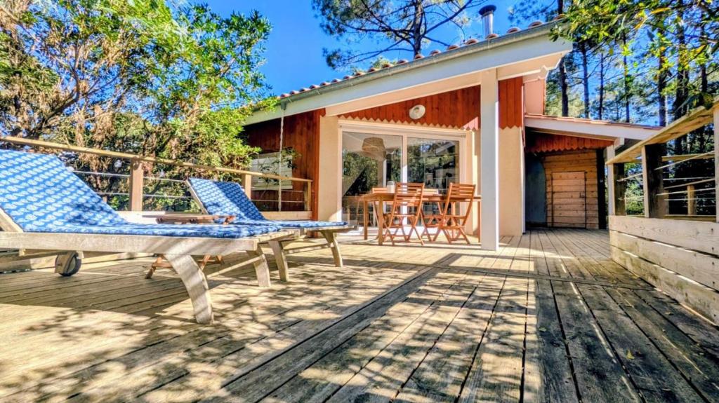 Lacanau Océan, maison 6p, grande terrasse sous les pins, golf, piscine & océan à vélo - 3