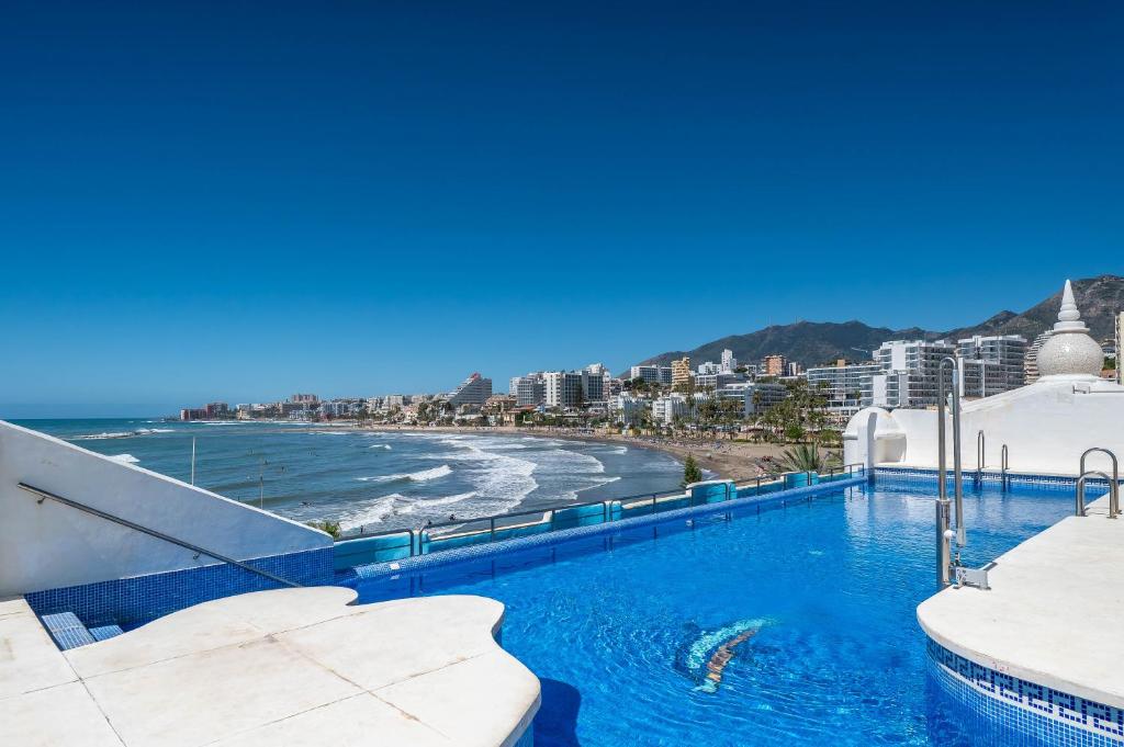 Puerto Marina Sea Views - 1