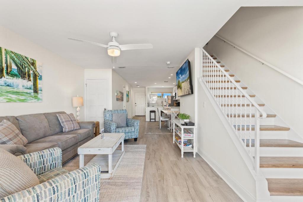 Facilities, Premier Townhomes by Panhandle Getaways in Panama City (FL)