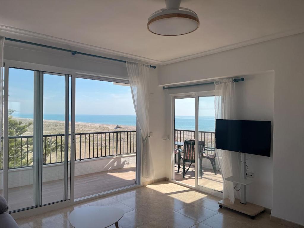 Apartamento en primera línea Canet - 2