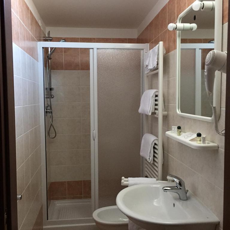 Cristal Hotel photo