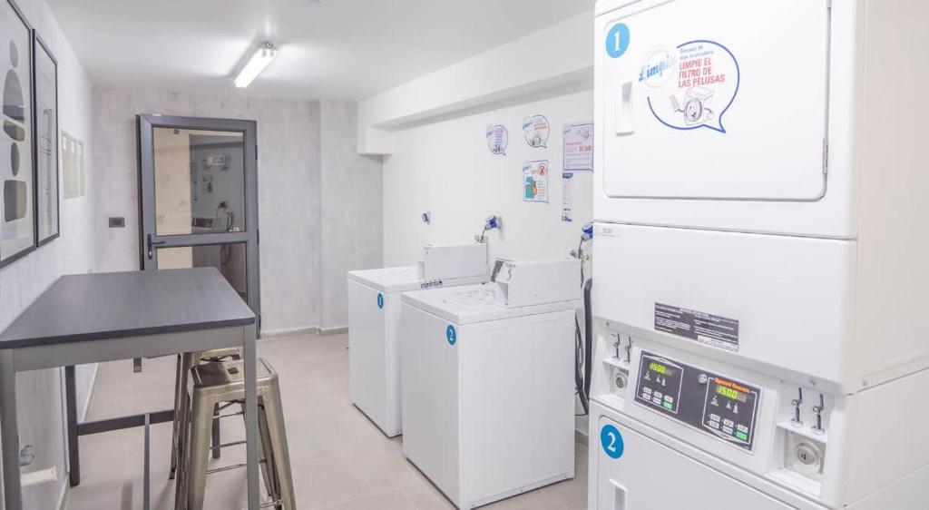 HOM I 2 PAX, Wifi, Lavandería, Full Equipada y Confortable, Ideal para viajes de estudio, trabajo o turismo - 3