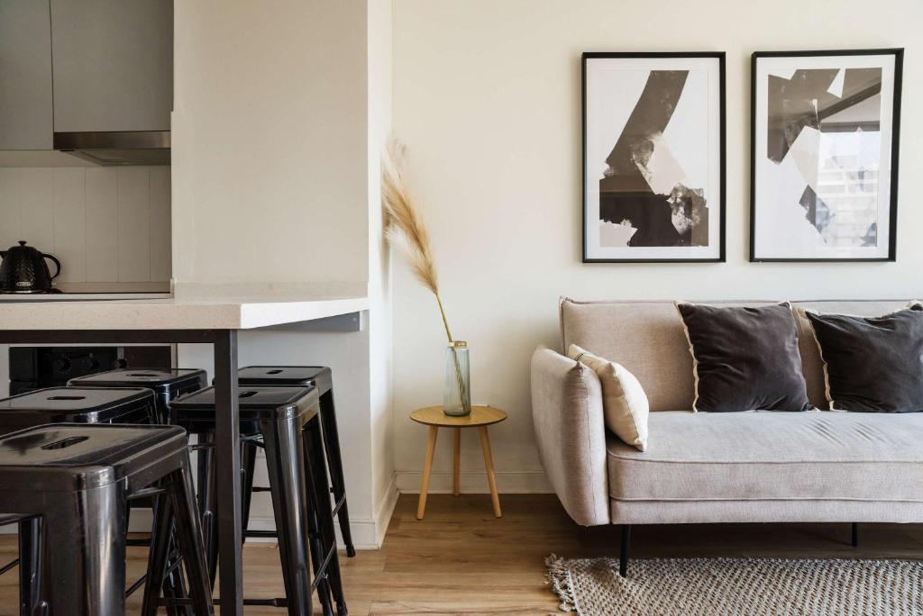 Your Adventure Begins in Las Condes 2BR2BA Apartment - 3