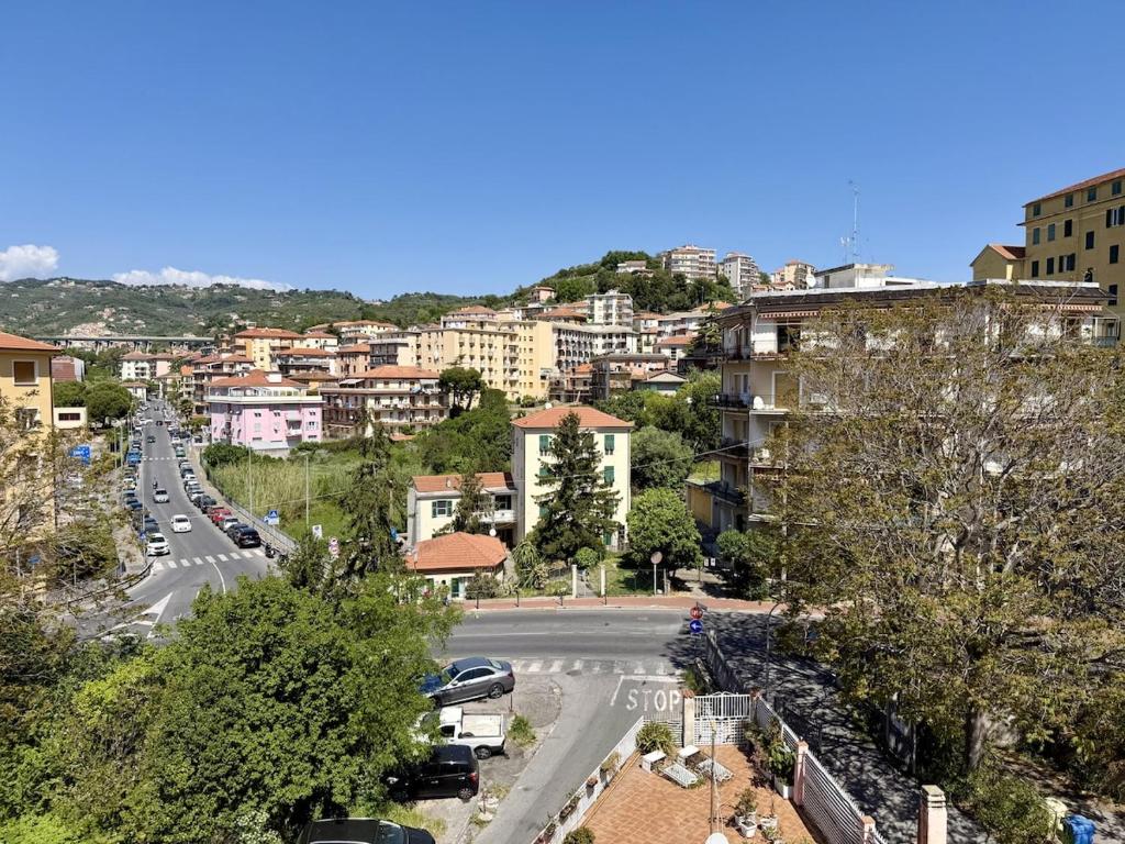 HOST4U - VYdo Apartment in Porto Maurizio, Imperia - 4