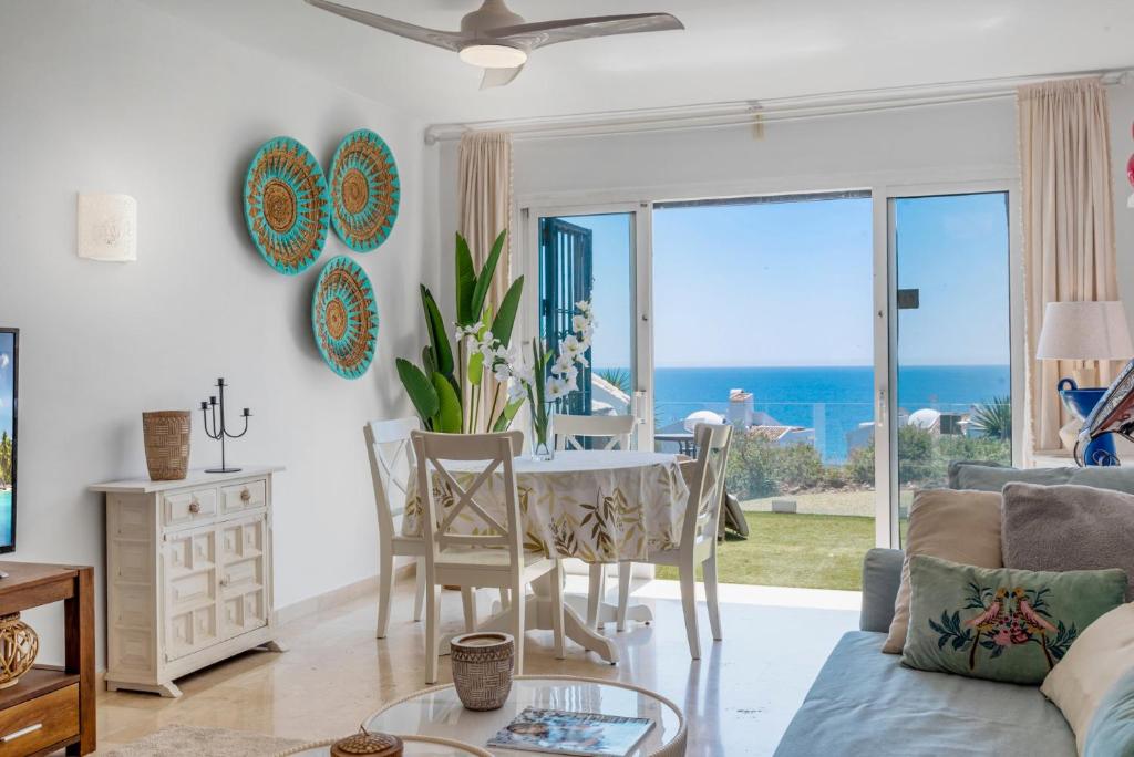Torrenueva: Sea Views Garden Andalusian Charm - 3