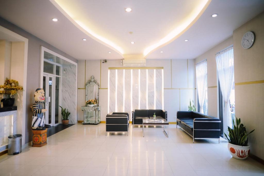 Lobby, Grand Malioboro Yogyakarta in Yogyakarta