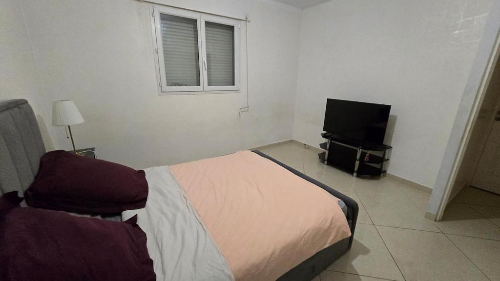 Grand Appartement - Climatisation- Wifi - Avignon - 4 chambre 7 places - 5
