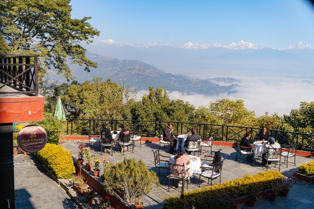 ドゥリケル マウンテン リゾート プライベート リミテッド (Dhulikhel Mountain Resort Private Limited) 周辺案内