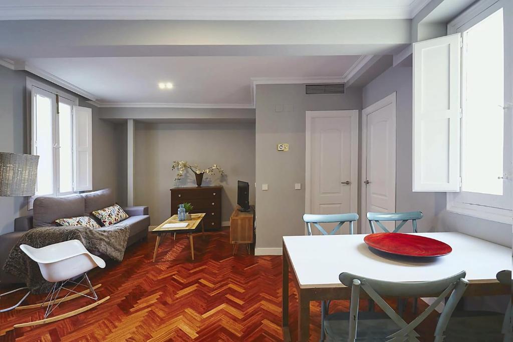 Apartamento V Alcalá-Retiro. Ideal parejas - 3