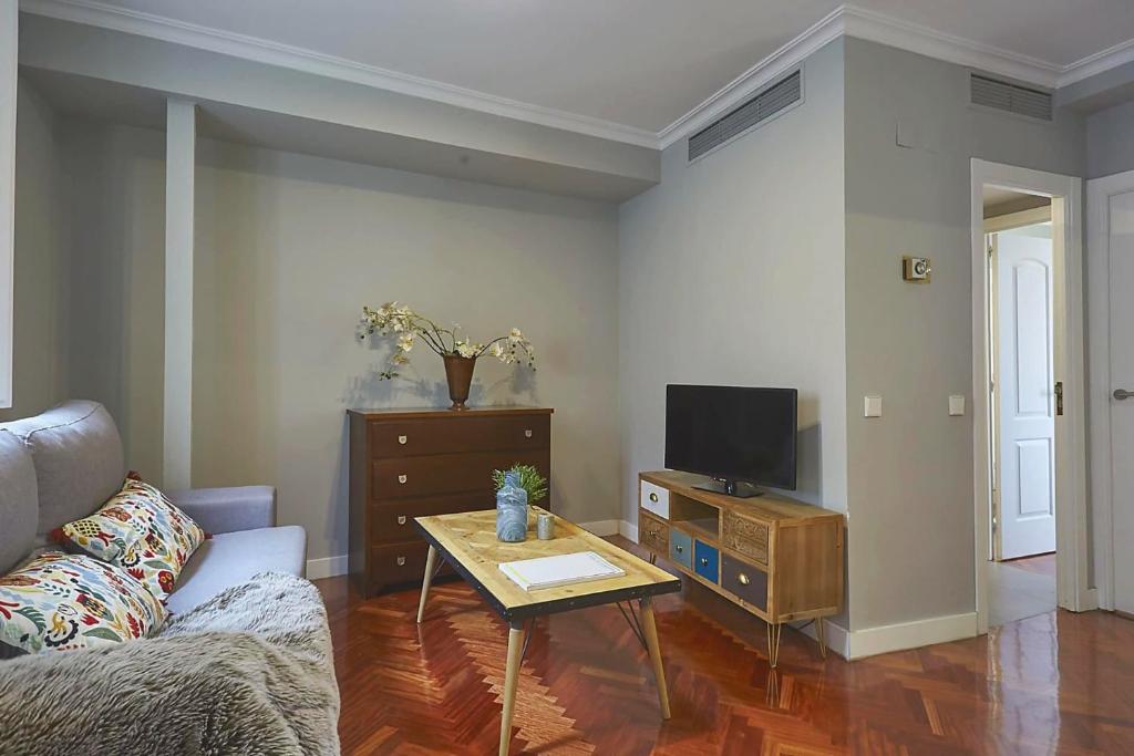 Apartamento V Alcalá-Retiro. Ideal parejas - 4