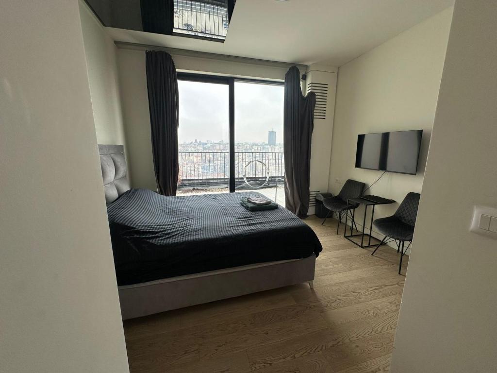 BW Metropolitan Penthouse with River View - 4