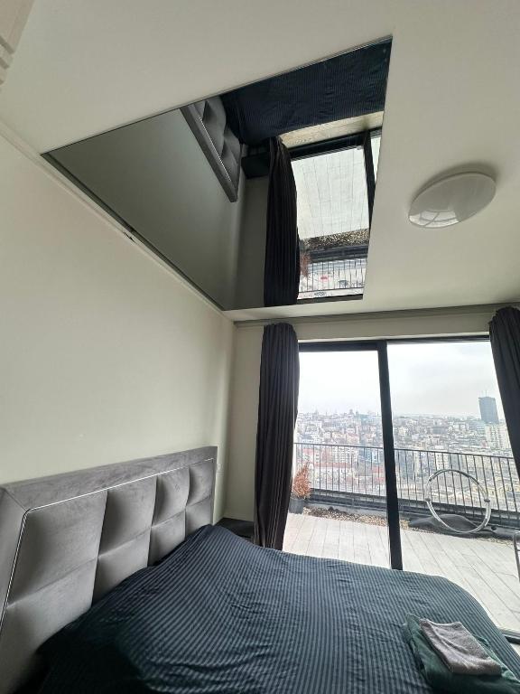 BW Metropolitan Penthouse with River View - 3