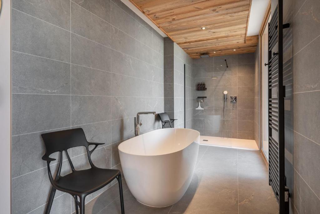 Chalet Oakwood Les Gets - by EMERALD STAY - 4
