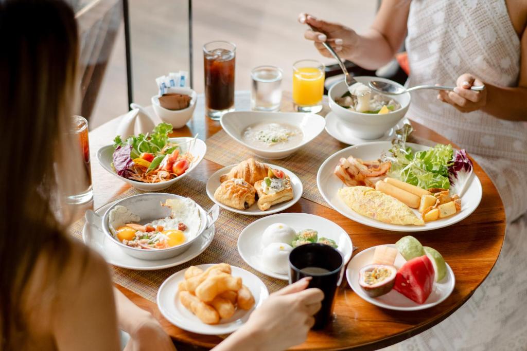 餐飲服務