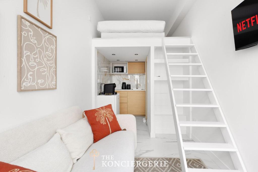 Elegant studio avec mezzanine - 3