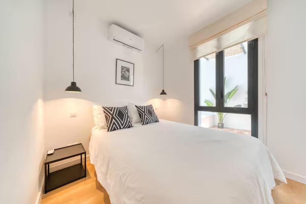Old town retreat - stunning 1 bed apartment - 4