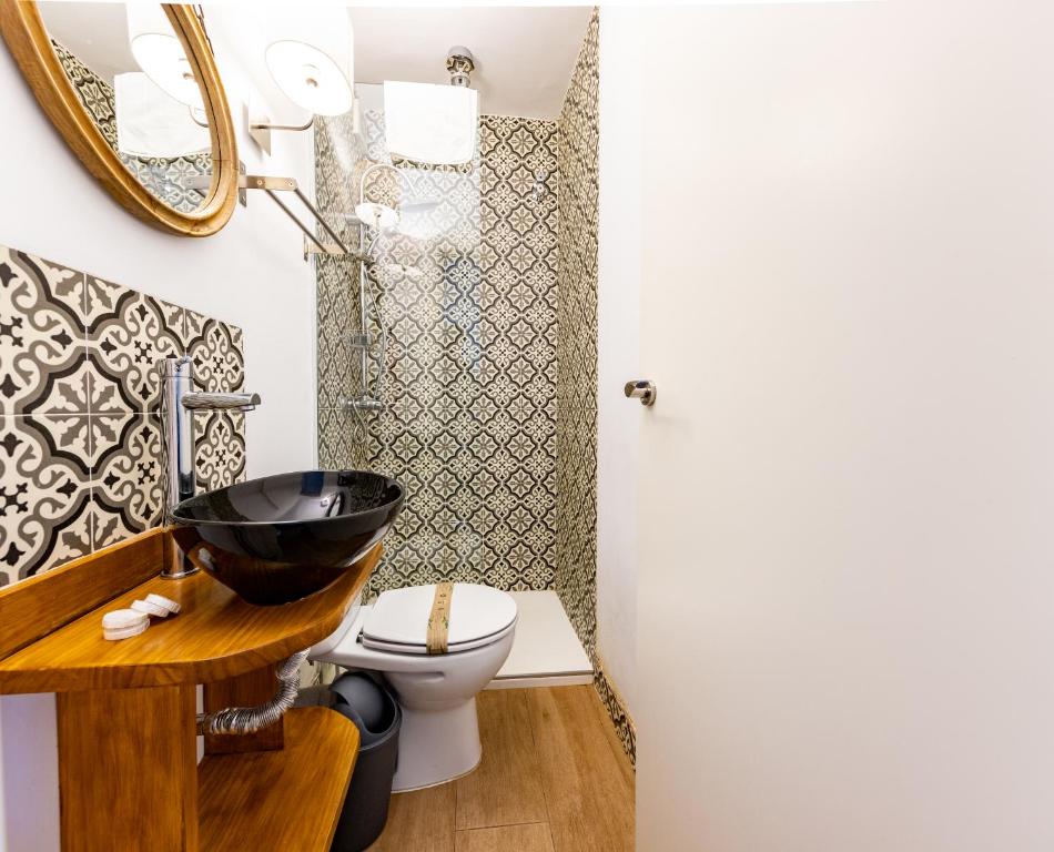 FUN BUILDING APARTMENTS by HOMEABOUT - 2