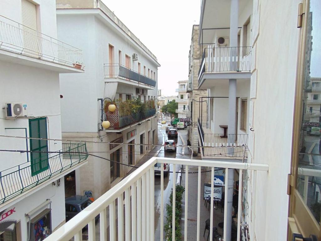 Eleonora, Ampio Appartamento in Centro e 350 m dalla Spiaggia - 5