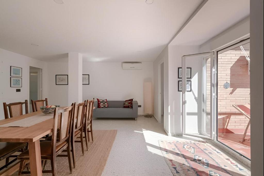 Apartamento con Terraza - Centro de Granada - 5