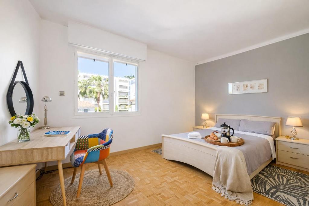 Cannes Croisette Beach - Spacious 2 Bedroom and Terrace - 5