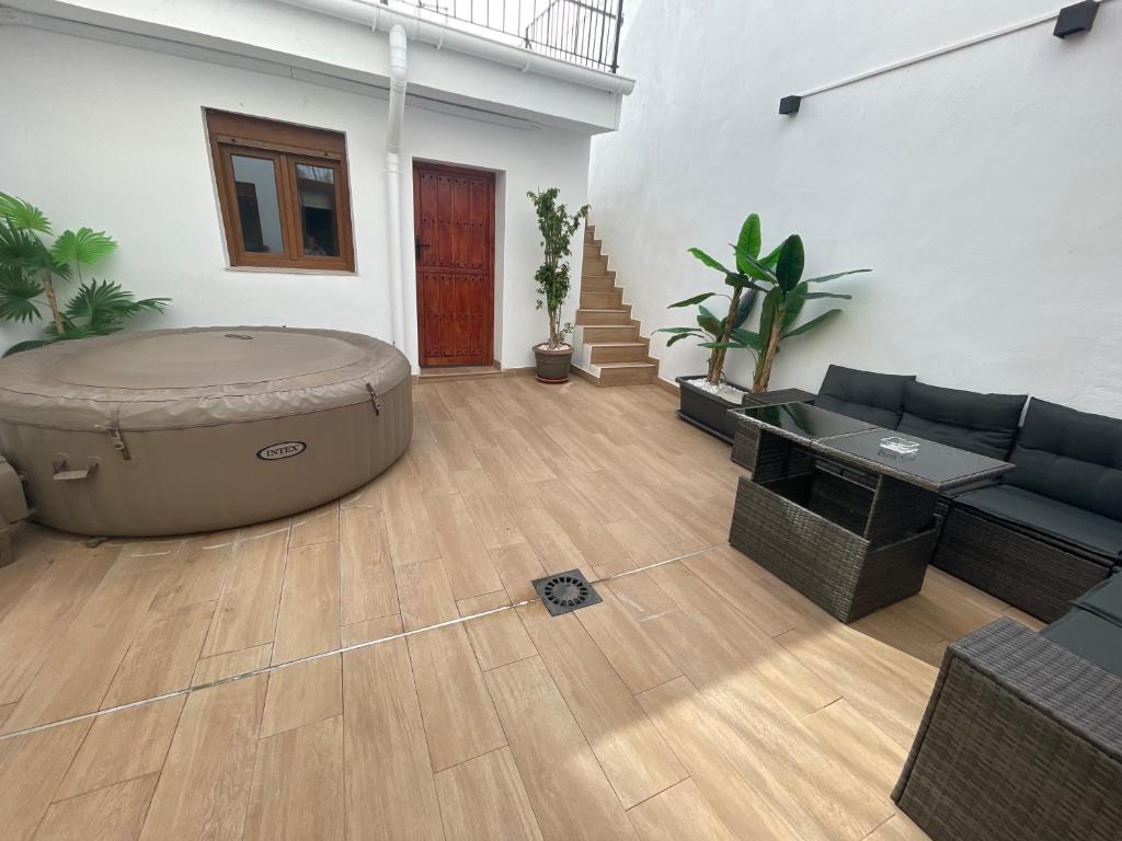 Dream Big with jacuzzi and terrace in Ruzafa - 2