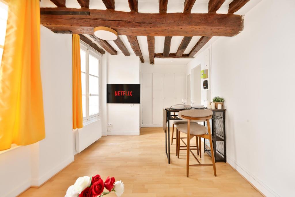 Cozy Studio in the Heart of Montorgueil, Paris - 2