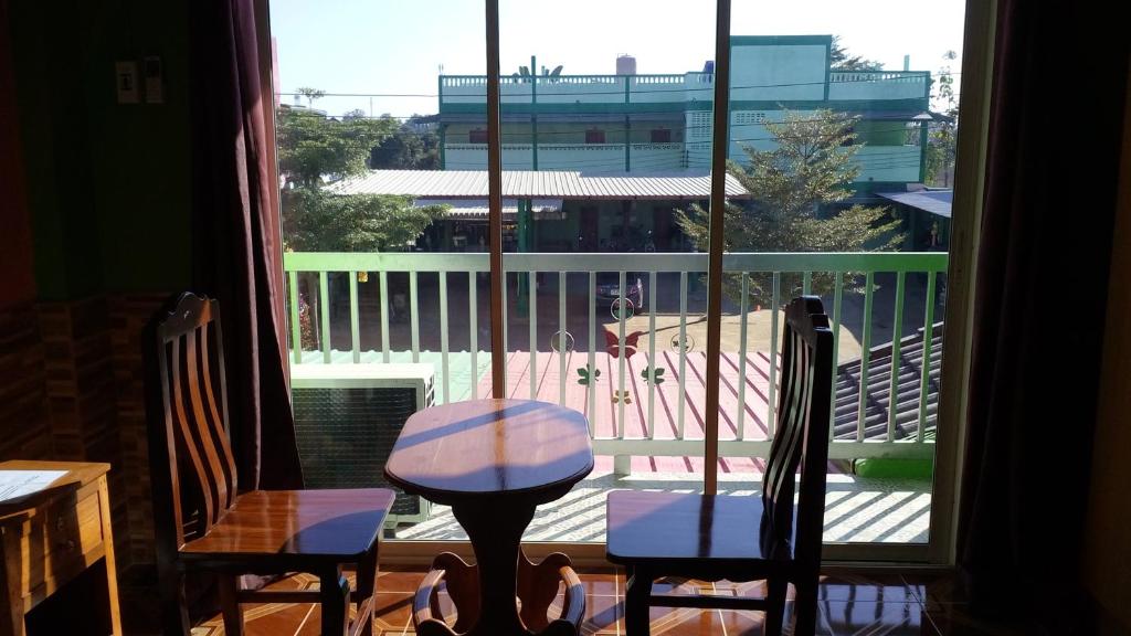 Facilities, RueangSriSiRi Guest House 2 in Sukhothai