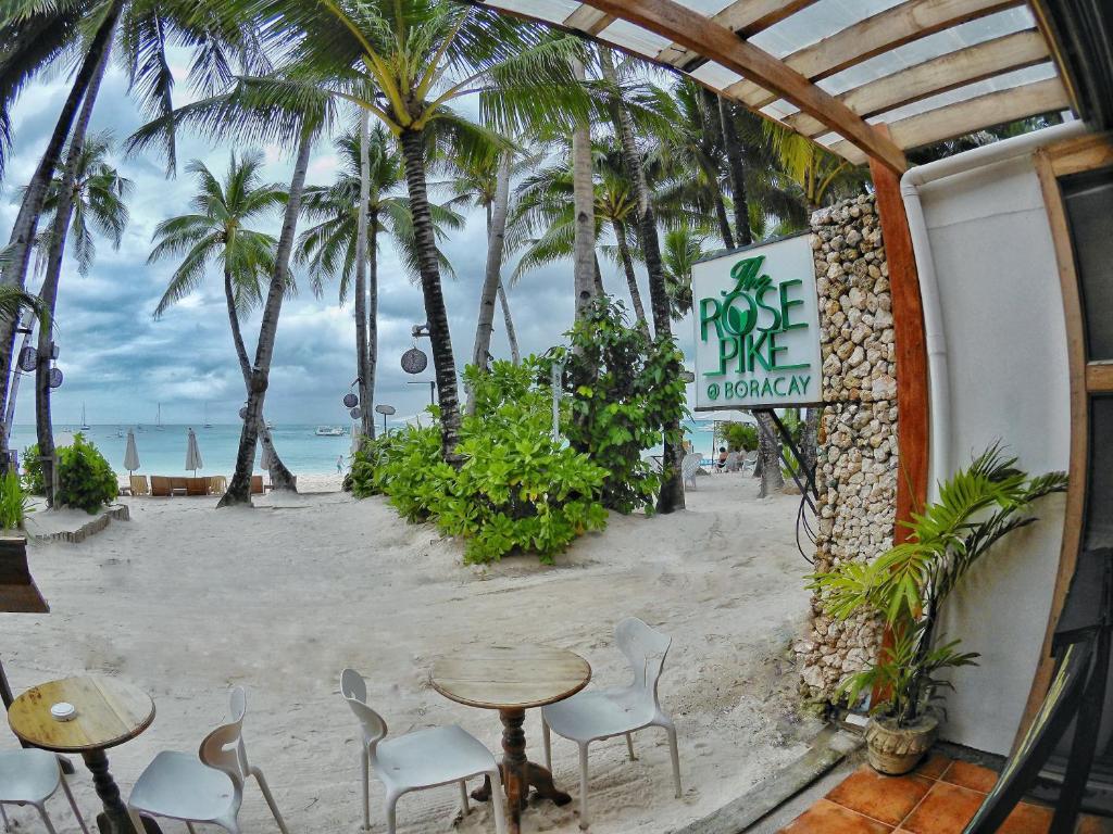 The Rose Pike @ Boracay photo
