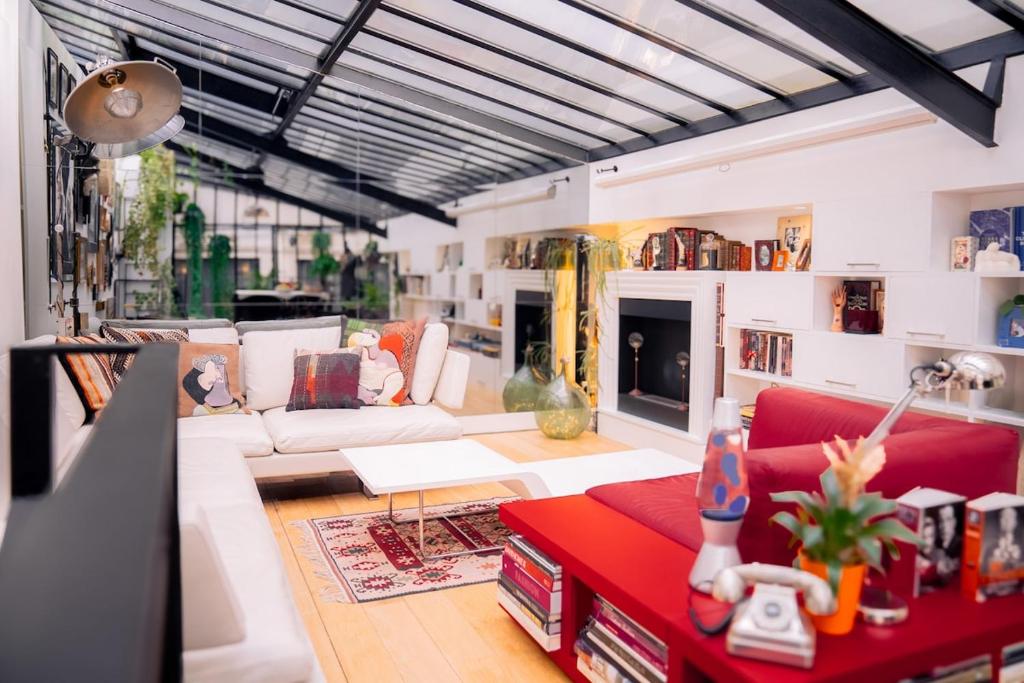 Enchanting Oasis - Montmartre - 1