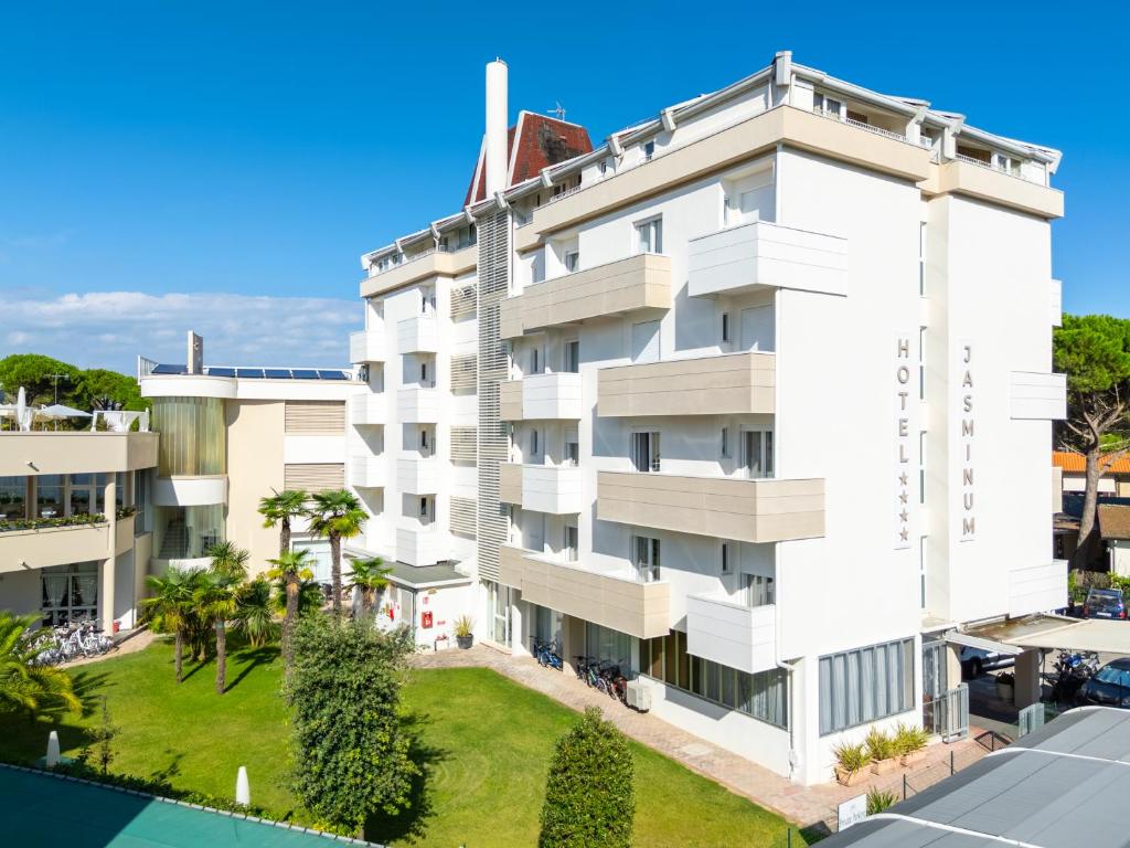 Hotel Jasminum — Obiekt in Bibione, Wenecja Euganejska