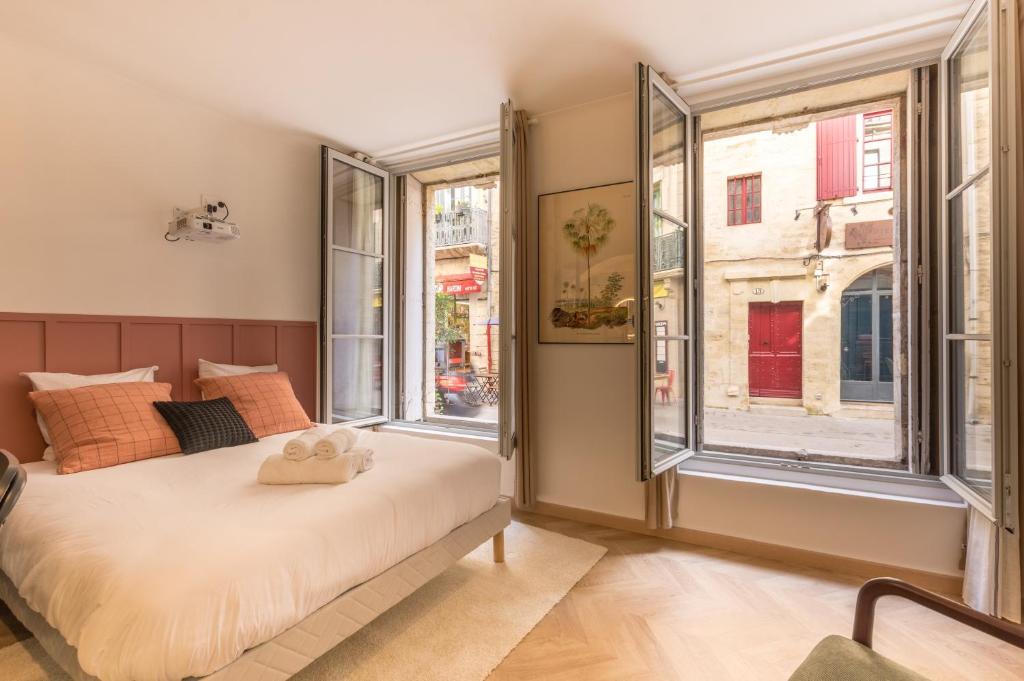 LOVE Suite - Balnéo - Vidéoprojecteur - Plein Centre - Free WiFi - 2