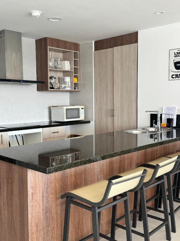Hermoso departamento en Punta Pacífica Salinas - 1