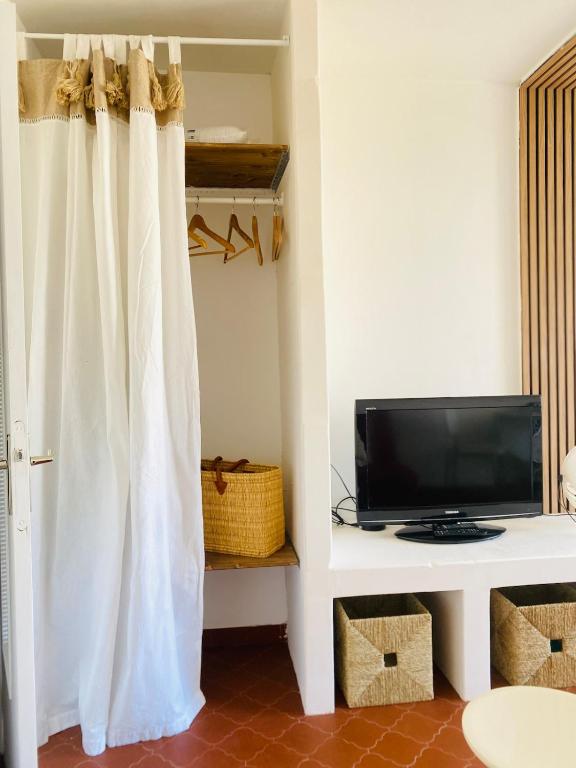 Studio 45 Rénové avec goût, la mer à pied - 3